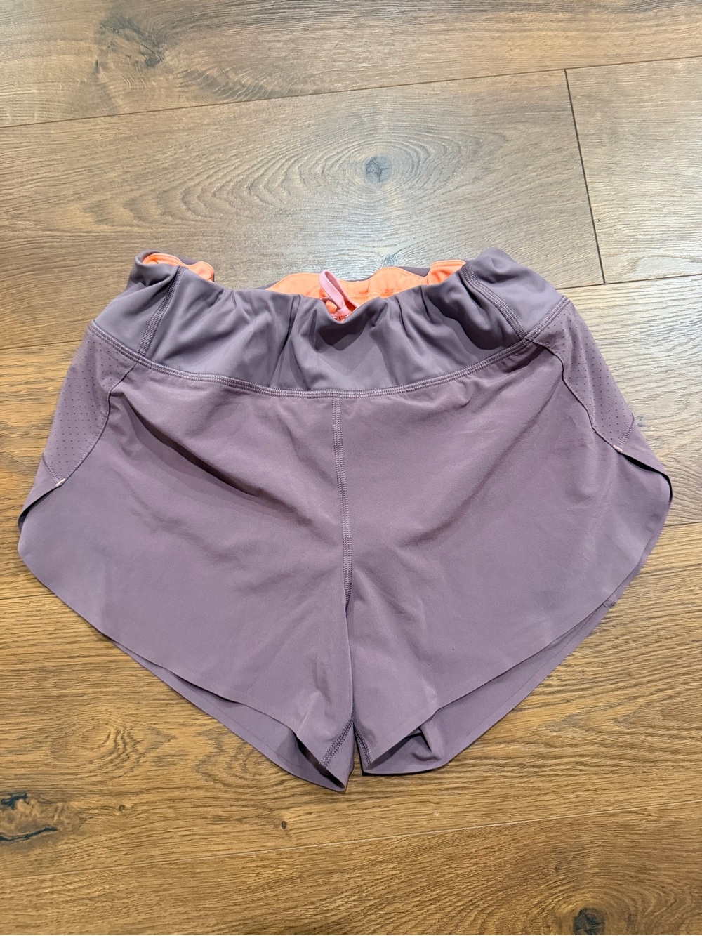 Athleta Mauve Women’s Athletic Shorts with Peach Liner